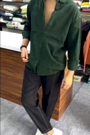 Forest Green Solid Relaxed Fit Casual Shirt