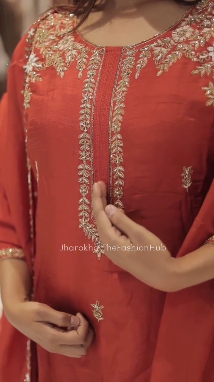 Floral Embroidered Sequinned Straight Kurta & Trouser With Dupatta - Image 3