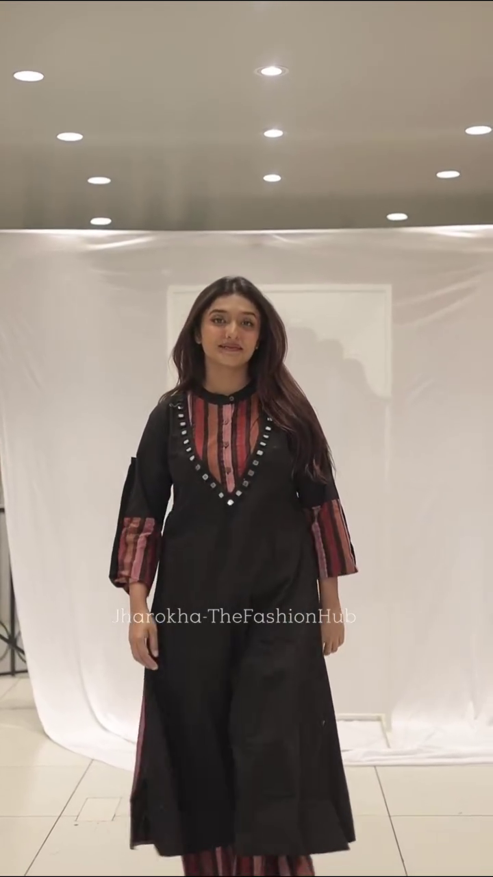 Printed V-Neck Mirror Work A-Line Kurta With Palazzo