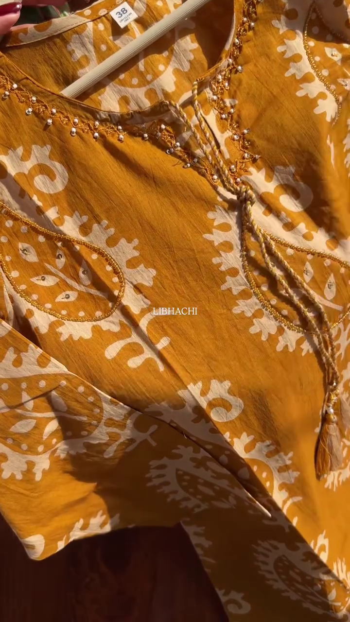 Ethnic Motifs Printed Regular Thread Work Pure Cotton Kurta with Trousers & With Dupatta - Image 3