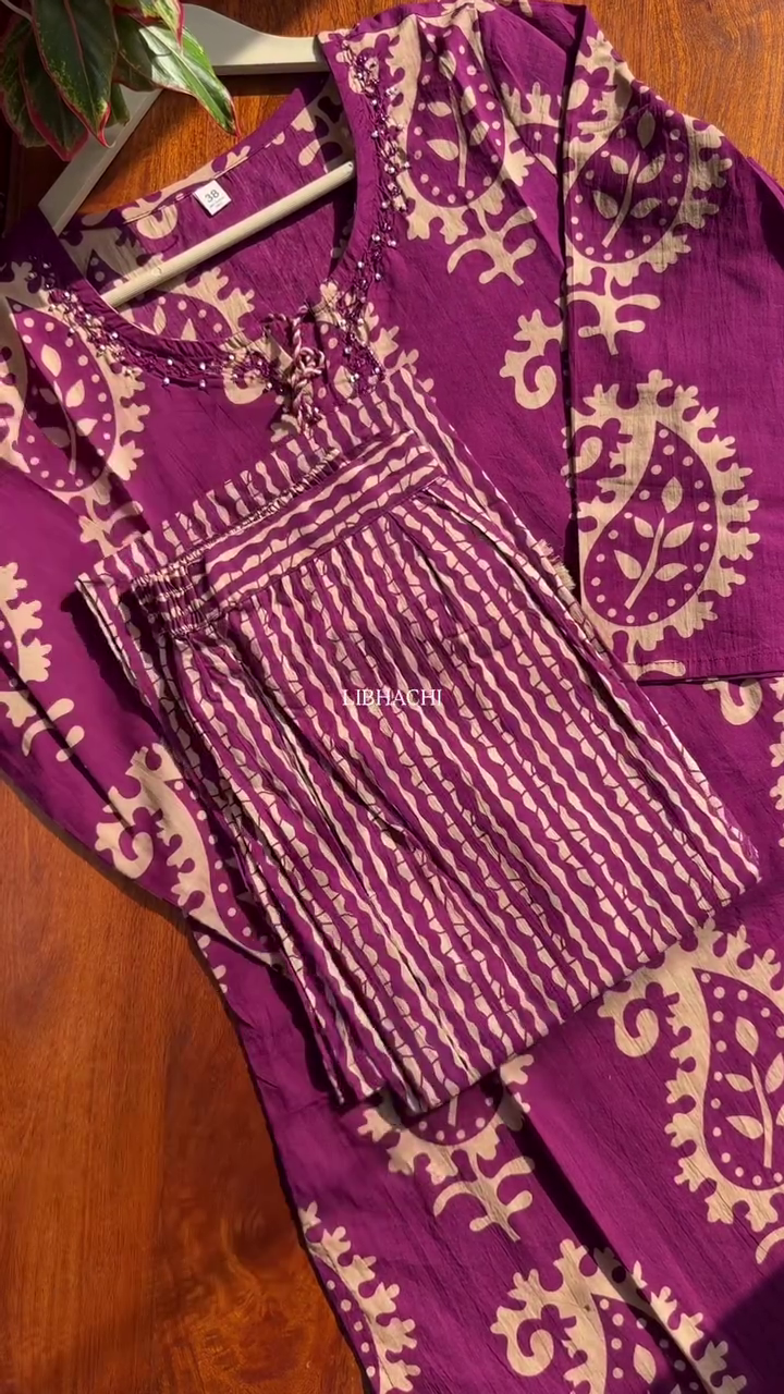 Ethnic Motifs Printed Regular Thread Work Pure Cotton Kurta with Trousers & With Dupatta - Image 6