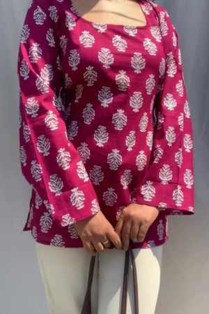 Women Floral Print Pure Cotton Straight Kurta