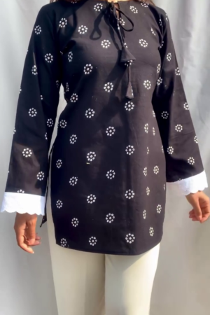 Women Pure Cotton Floral Printed Short Kurti