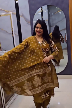 Embroidered Bandhani Printed Suit Set