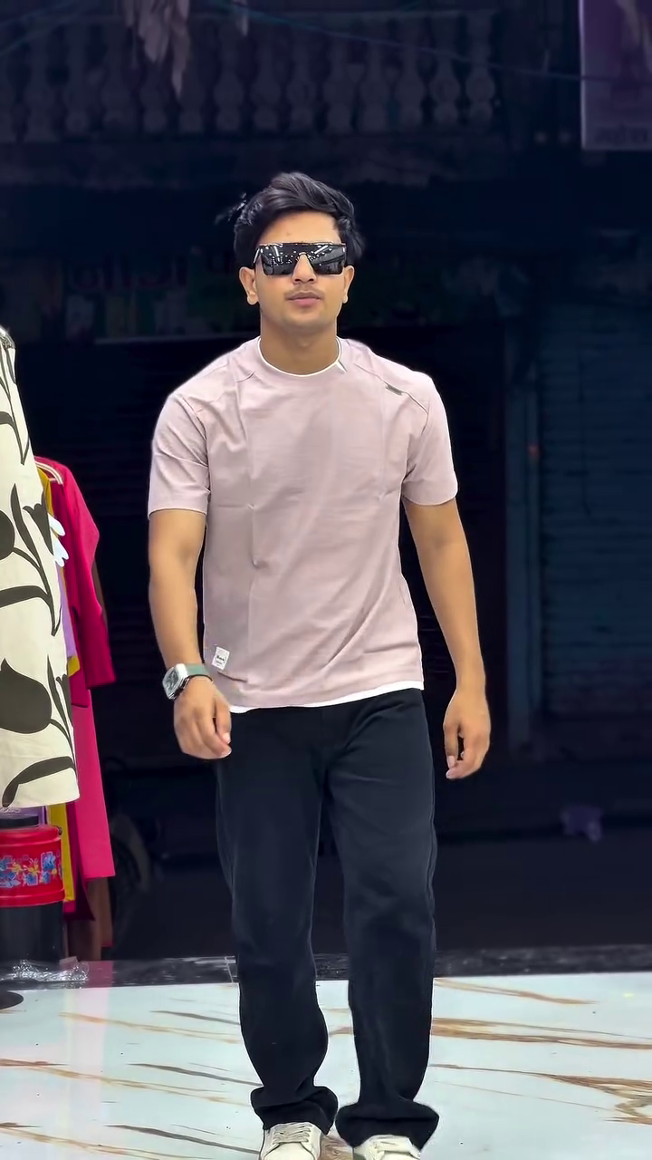 Men's Minimalist Layered Crew Neck T-Shirt - Image 3