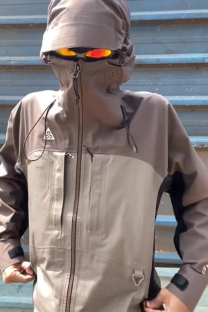 Grey Outdoor Hooded Jacket