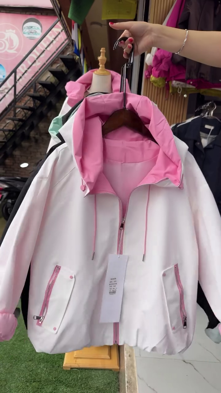 Women's Winter White & Pink Hooded Utility Jacket