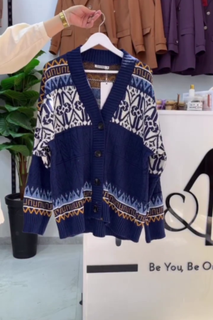 Navy Blue Geometric Printed Button-Front Cardigan
