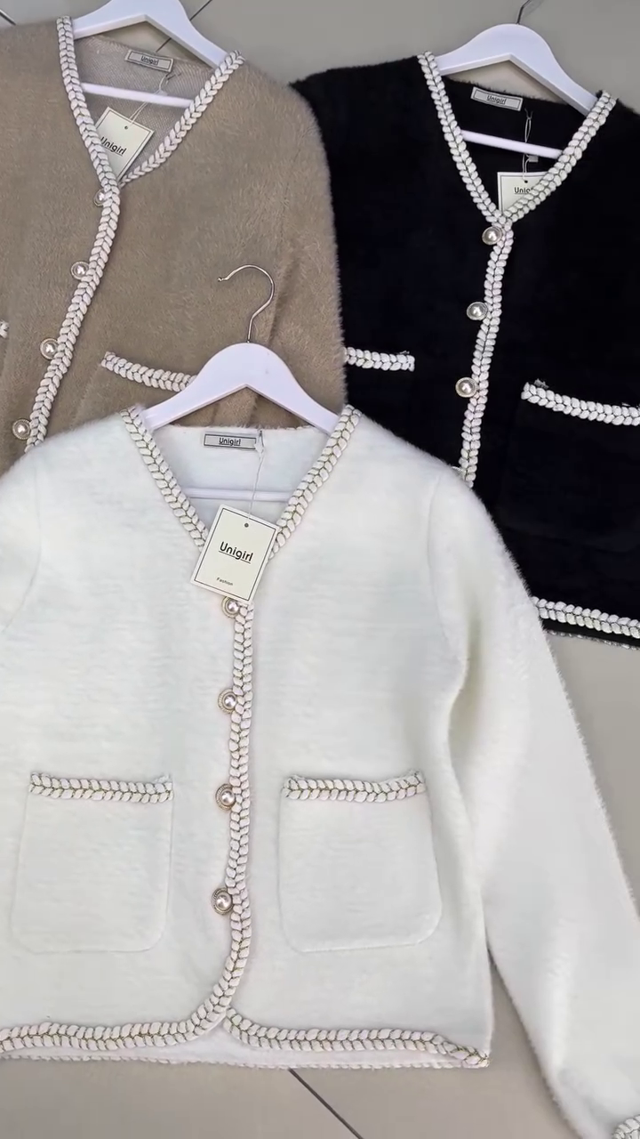 Contrast Trim Button-Front Knit Cardigan