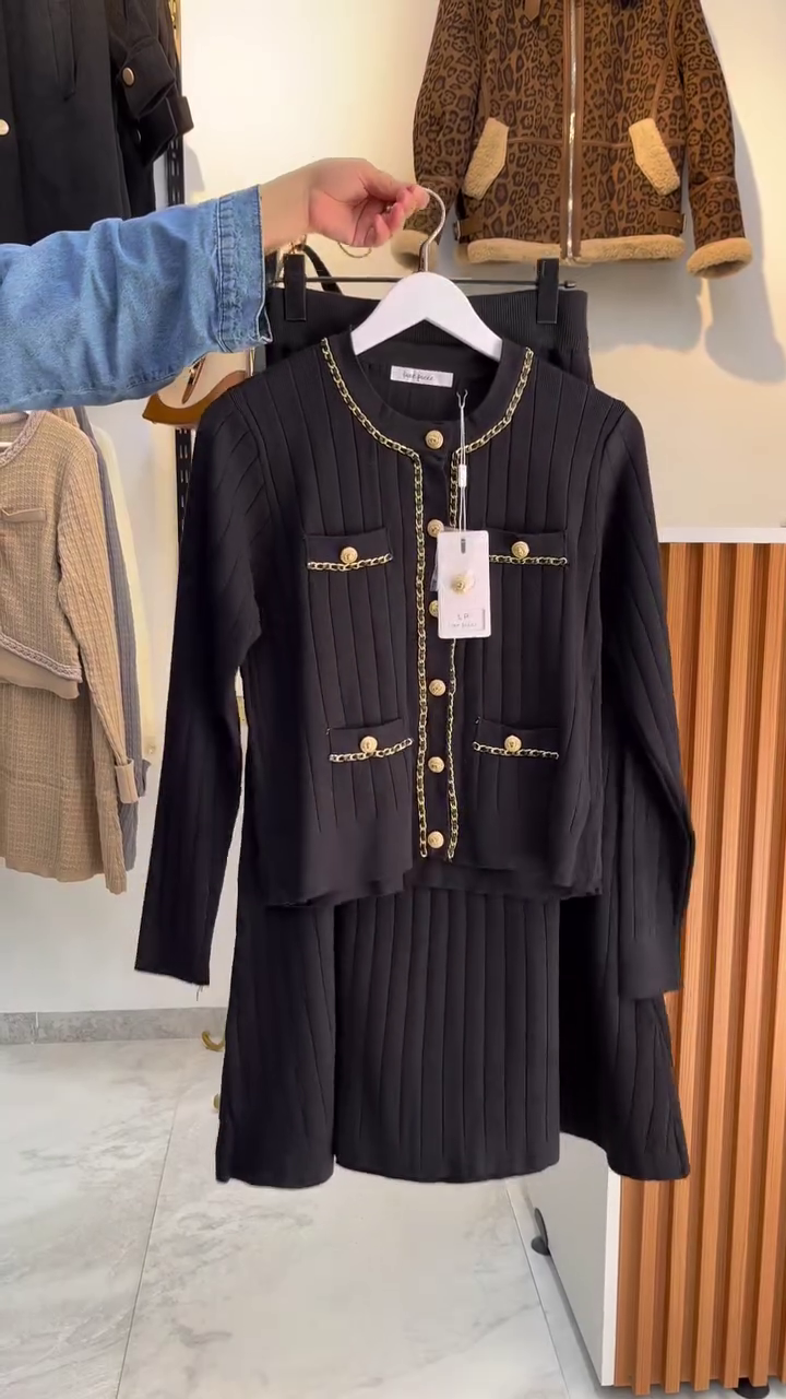 Brown Pleated Button-Front Top with Matching Skirt Set - Image 5